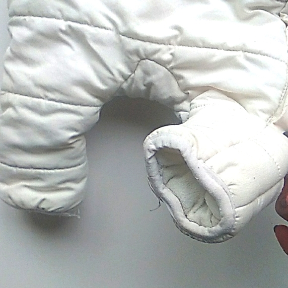 Baby snowsuit size 0-3 months - Picture 6 of 6